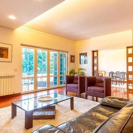 Mamidom - Beloura Byron Apartman *