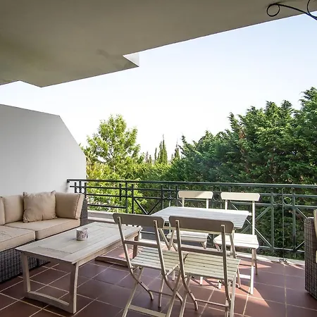 Mamidom - Beloura Byron Apartman *